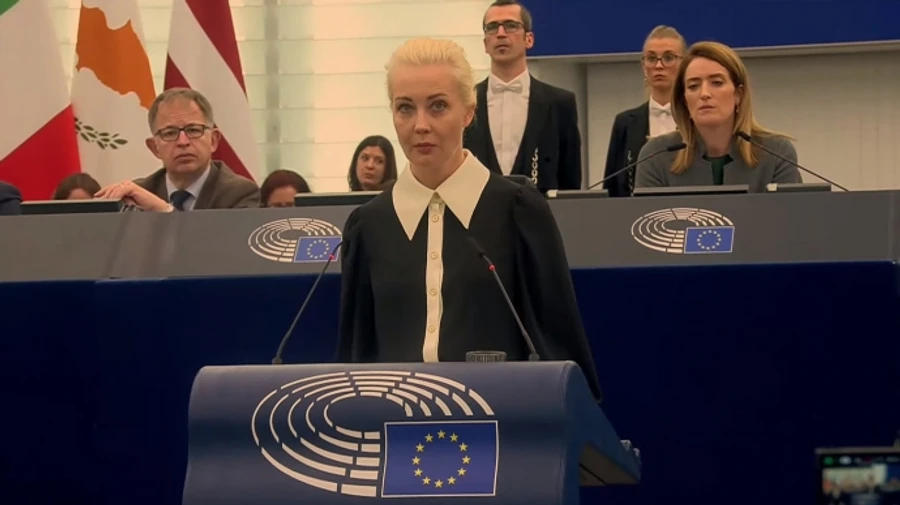 Navalny's widow speaks of Ukraine in European Parliament and gives innovative advice on defeating Putin