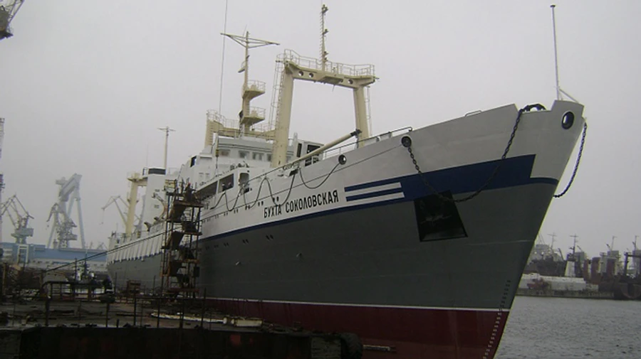 Суд арештував траулер російського олігарха вартістю 1 мільярд