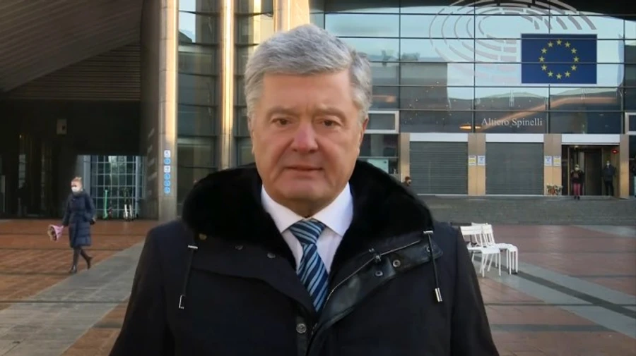 Для вас плохая новость: Порошенко обратился к Зеленскому