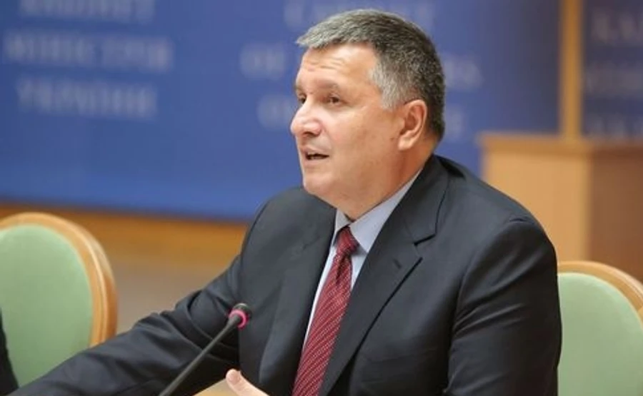 Аваков: Я їздив у Крим у 2014 році, щоб повернути Януковича в Київ 