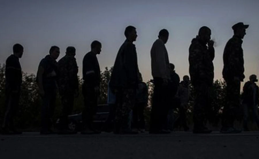 Підозрюваних з Донбасу тримають без звинувачення для обміну - Луценко