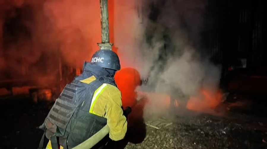 Росіяни атакували Дніпропетровщину: 2 постраждалих, є руйнування