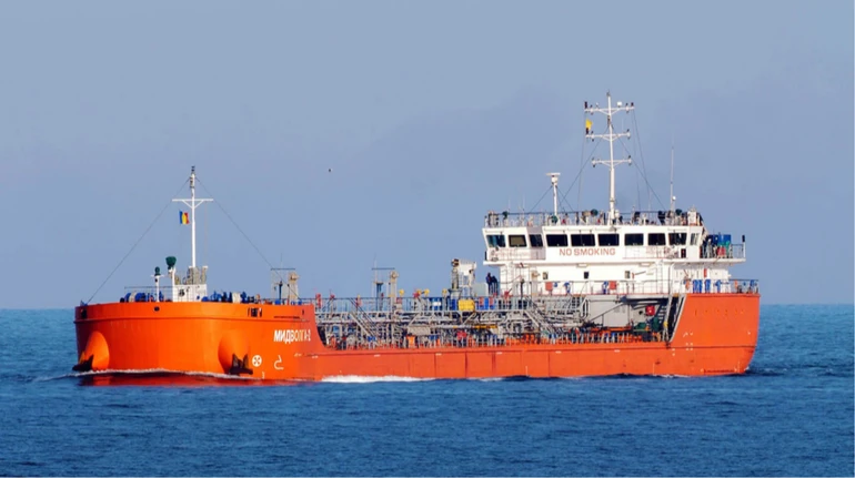 Китайські нафтопереробні заводи планують замінити венесуельську нафту іранською