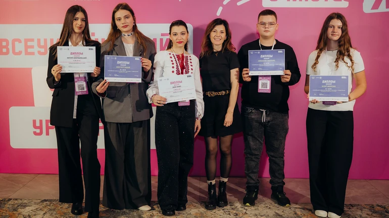 Понад 1000 інструкцій для мерів українських міст від підлітків