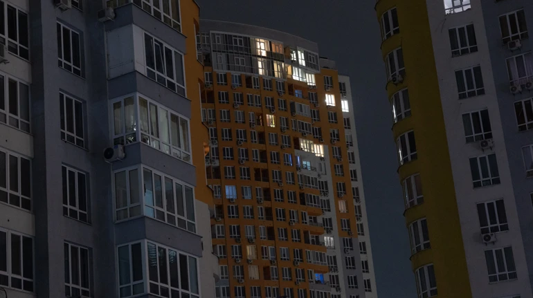 13 січня графіки відключення світла діятимуть усю добу