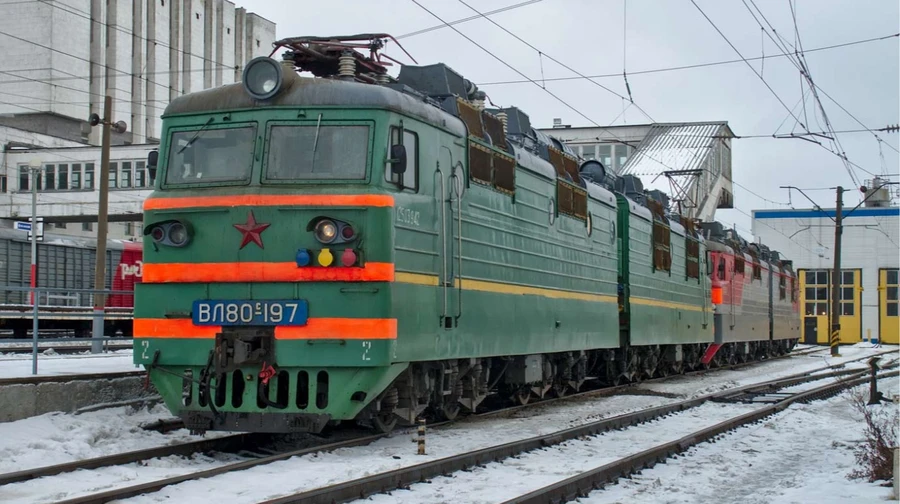 Партизани вивели з ладу електровоз у російському Орлі, аби порушити логістику окупантів – Атеш