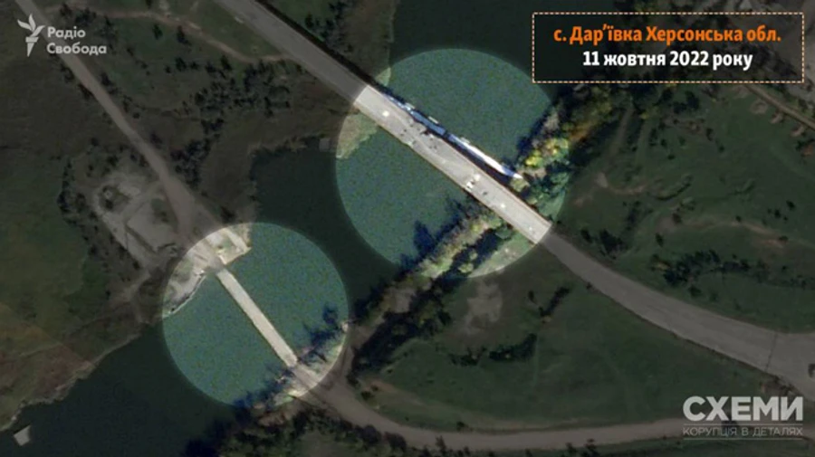 Russians build 2 new pontoon bridge crossings in Kherson Oblast