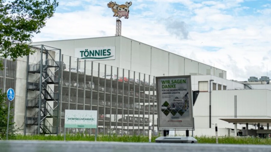 У Німеччині спалах на м’ясокомбінаті: коронавірус у понад тисячі працівників