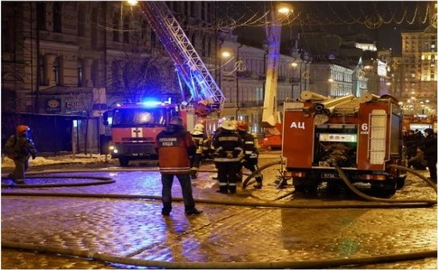 Пожар на Хмельницкого ликвидировали