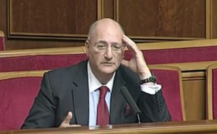 Соболєв: БПП і НФ знову проштовхують кишенькового аудитора на НАБУ