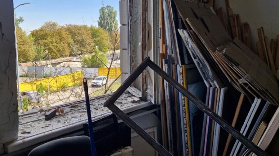 Bookshops and art studios damaged in Russian attack on Kyiv – photos