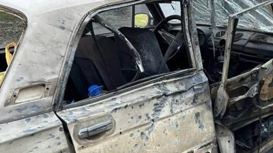 На Донеччині росіяни атакували дроном цивільне авто: троє поранених