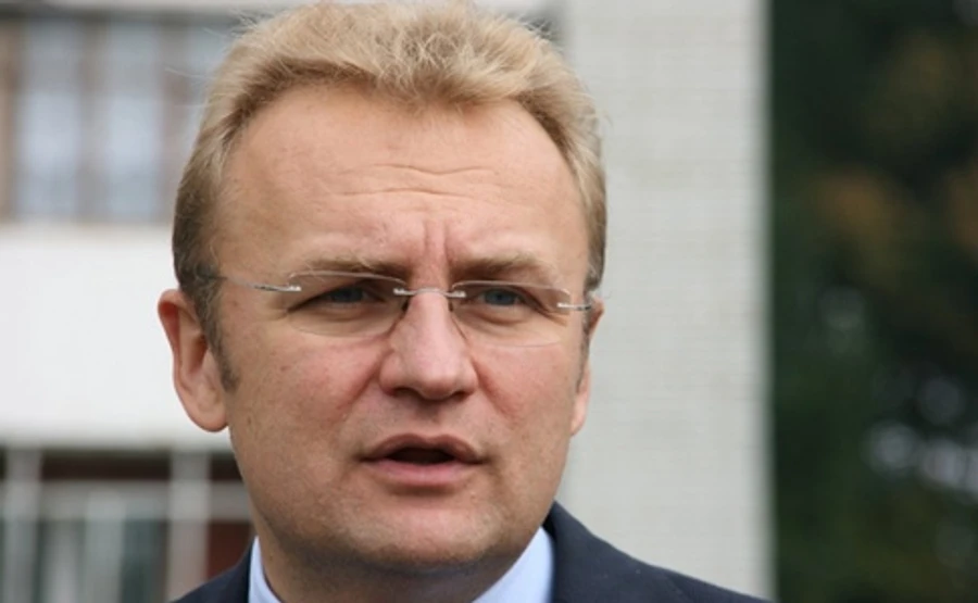 Садовому вручили підозру