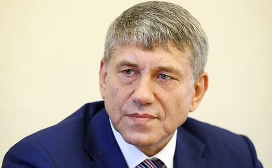 Суд заарештував квартиру і дім Насалика