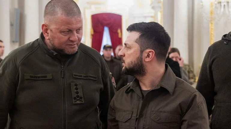 Zelenskyy reacts to criticism from former military chief, says now is not time to revisit past tensions