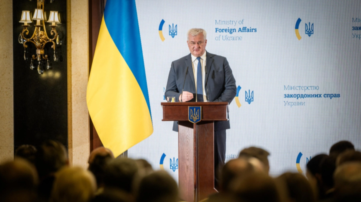 Ukrainian foreign minister tells Russia to stop believing in "spirit of Anchorage" and start peace talks