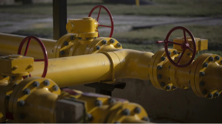 Gas supply resumed to homes in city near Kyiv almost a week after Russian attack