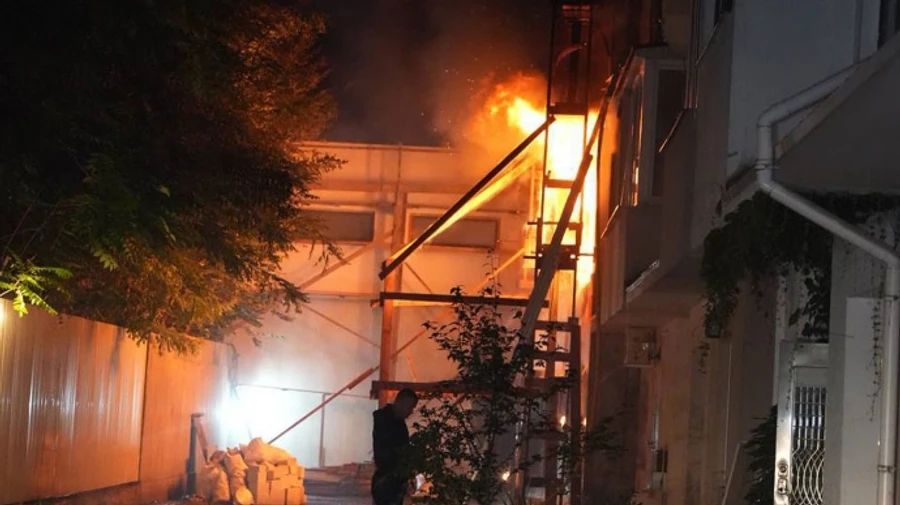 Удар по Одессе: повреждены 3-этажка, частные дома и авто