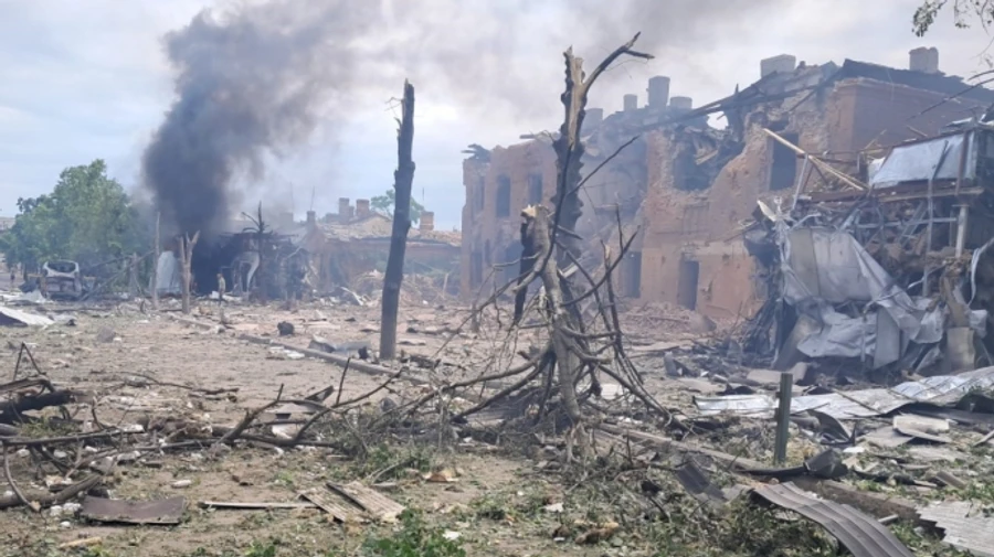 Russians target Lyman, Donetsk Oblast, injuring 8 civilians