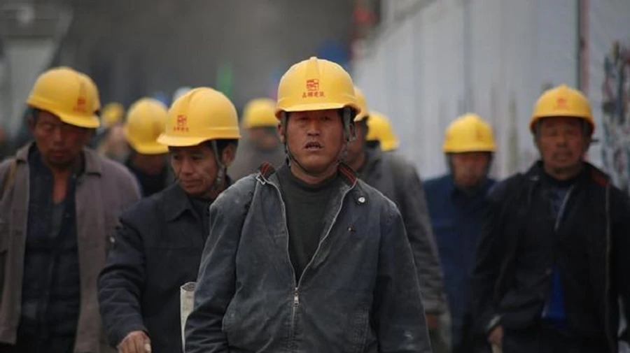 Russians bring over 100,000 migrants from Central Asia to the occupied territories – National Resistance Center