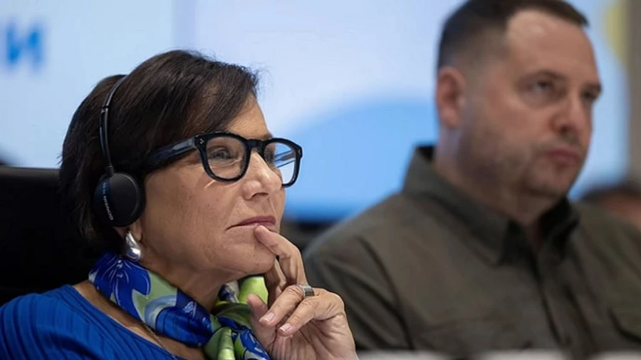 Every US dollar must work: Why Biden needs special representative in Ukraine