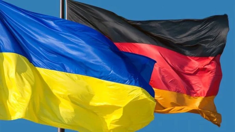 Україна отримає від Німеччини обладнання для супутникового зв`язку