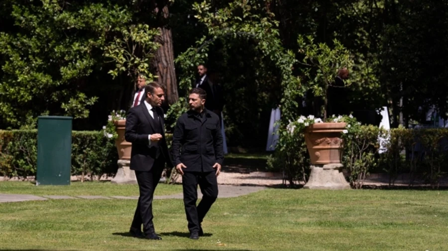 Macron after meeting Zelenskyy: Now it's up to Putin to prove he wants peace – video