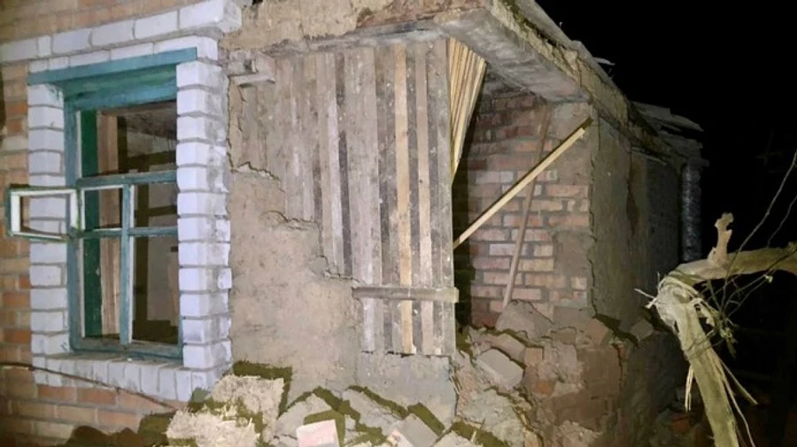 Russians hit Nikopol with heavy artillery, one person injured