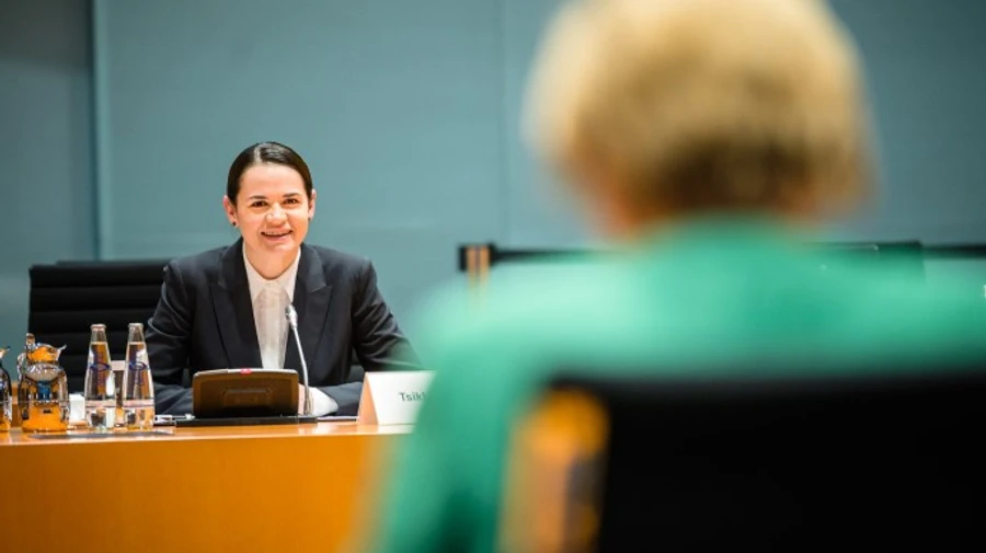 Тихановська хоче покликати Путіна посередником на переговори з Лукашенком