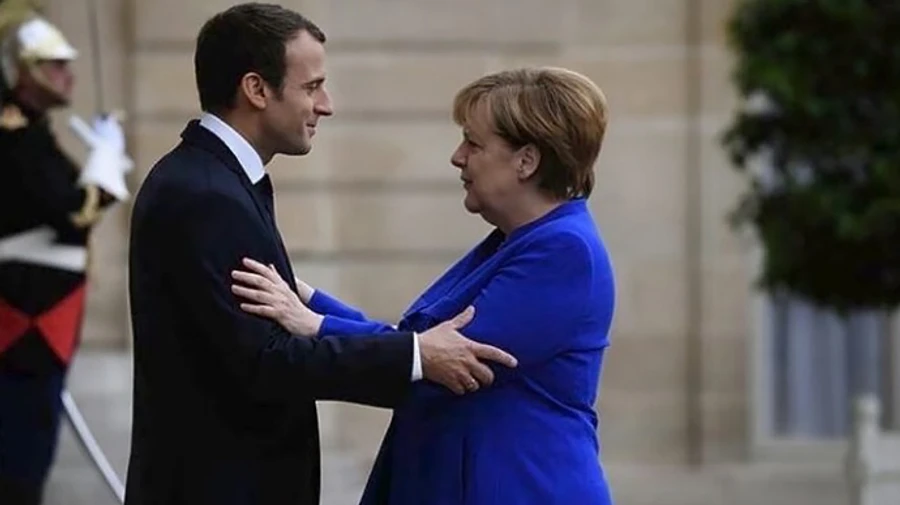 Меркель і Макрон на зустрічі в четвер обговорять ситуацію в Білорусі