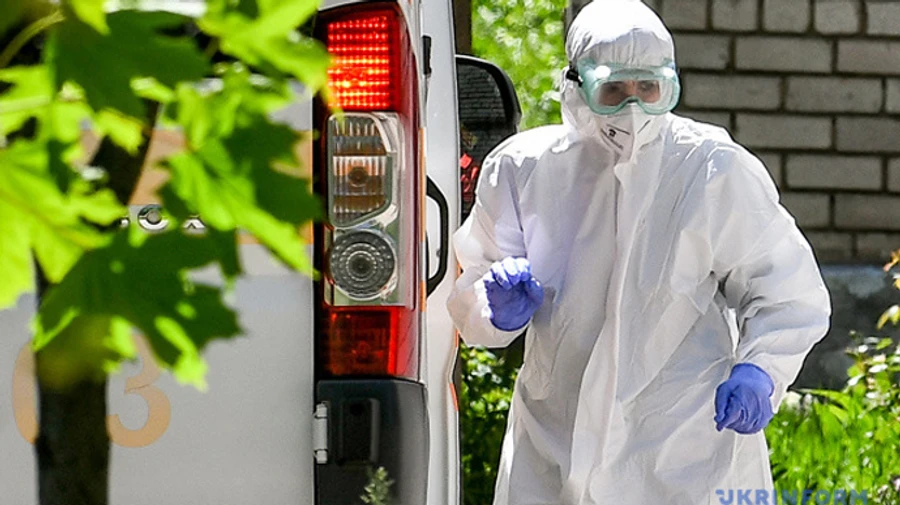 У Києві понад сотня нових хворих на COVID-19, троє померли