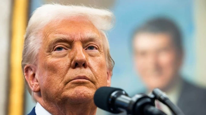 Трамп заявив, що може ввести рішучі санкції проти Росії, поки не буде припинення вогню