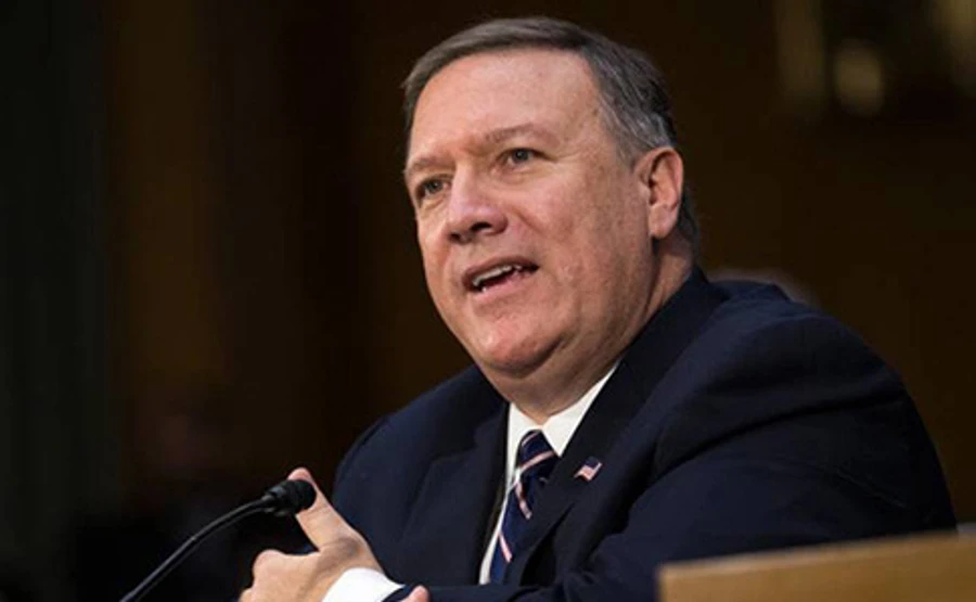 Встреча Трампа и Путина возможна только после возвращения моряков и судов - Помпео