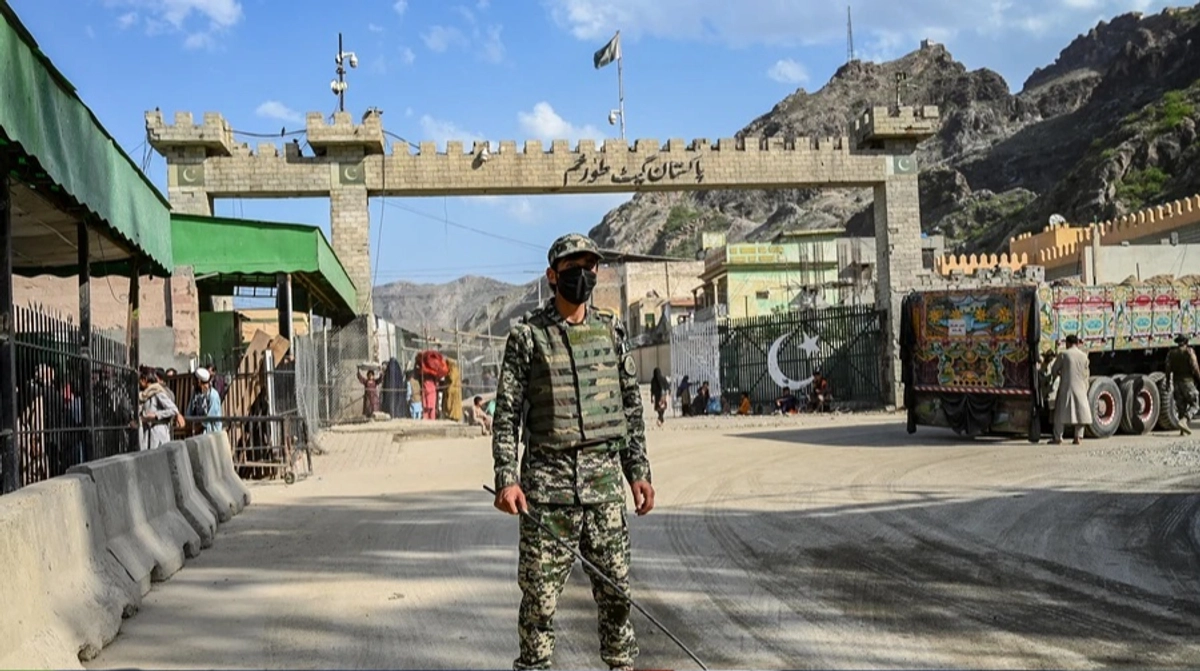 Пакистан і Афганістан відкрили вогонь вздовж кордону