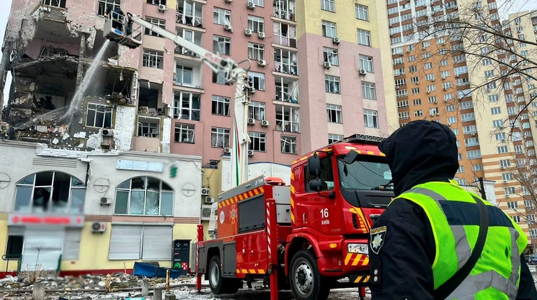 ПВО обезвредила 503 воздушные цели РФ, есть попадания на 30 локациях