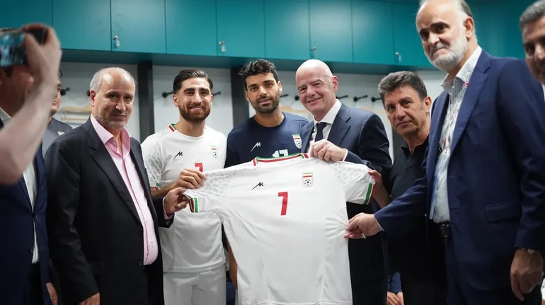 Збірна Ірану може пропустити чемпіонат світу з футболу після смерті аятоли Хаменеї