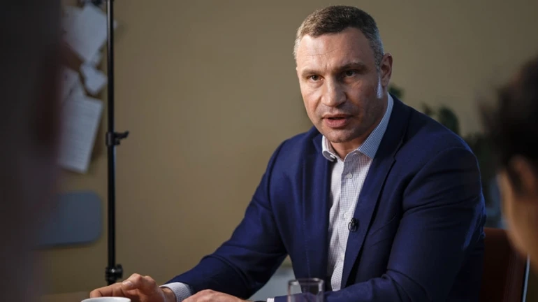 Kyiv mayor accuses Zelenskyy of authoritarianism amid corruption scandal