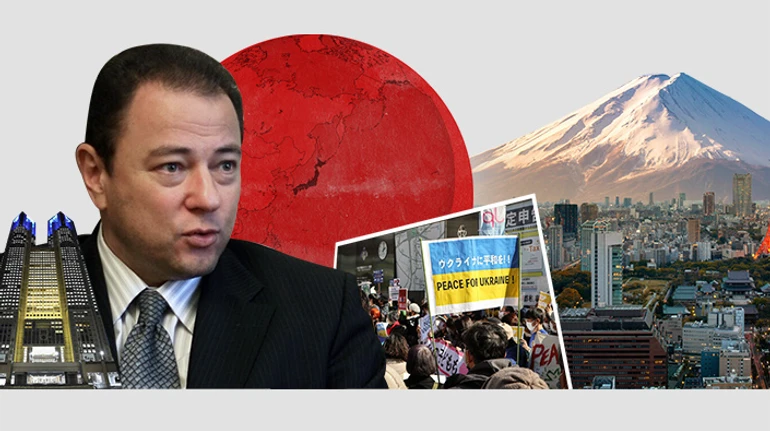 Посол України в Японії Корсунський: Водій сміттєвоза привіз нам 10 тисяч єн з написом Не здавайтеся Росії