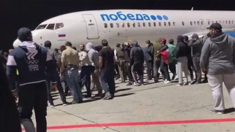 МЗС України про погроми в Махачкалі: пропаганда виплекала антисемітизм у росіянах