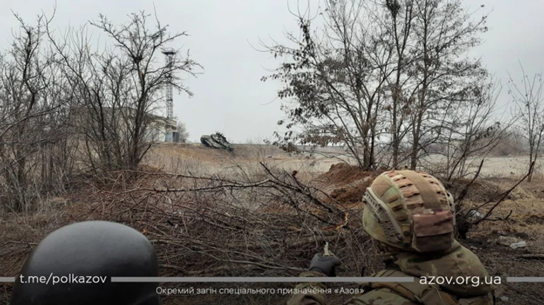 Mariupol: Azov regiment  destroyed 5 trucks and 2 BMDs belonging to Russian  occupiers