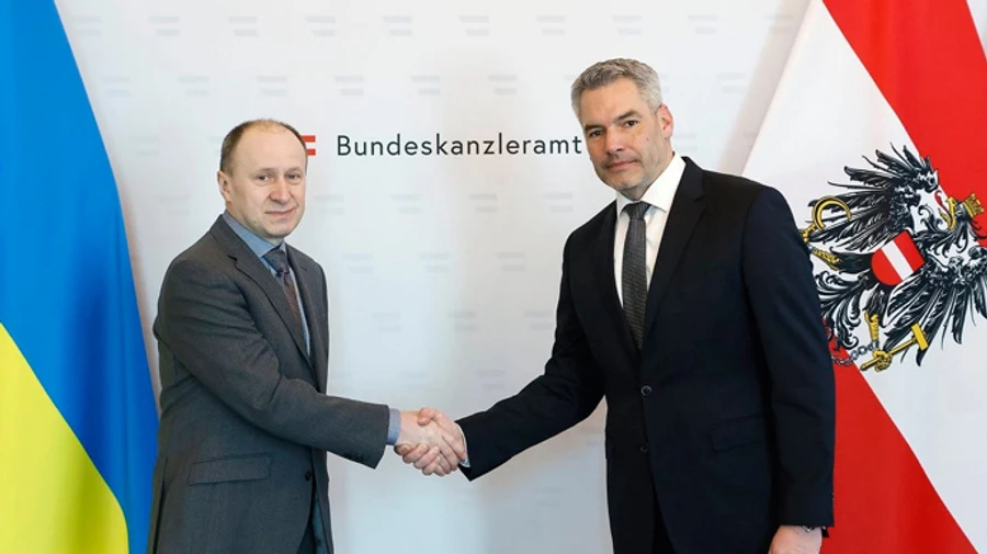 Austria will provide Ukraine with fuel, helmets and body armour