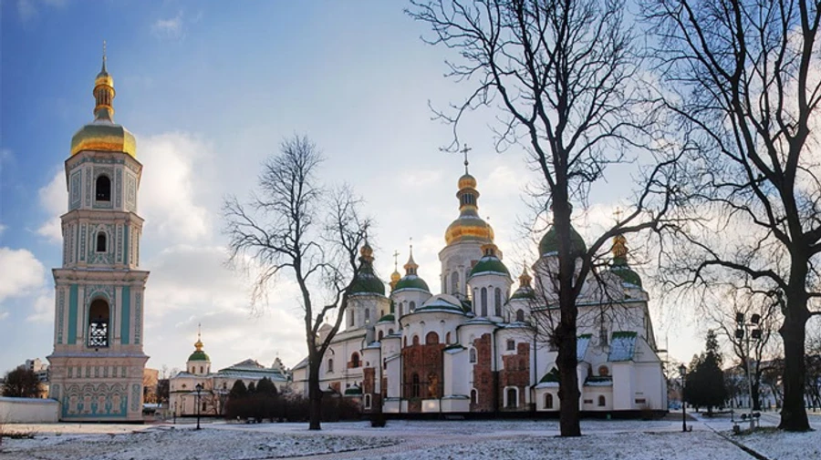 УГКЦ закликає врятувати Софію Київську: ворог готує авіаудар