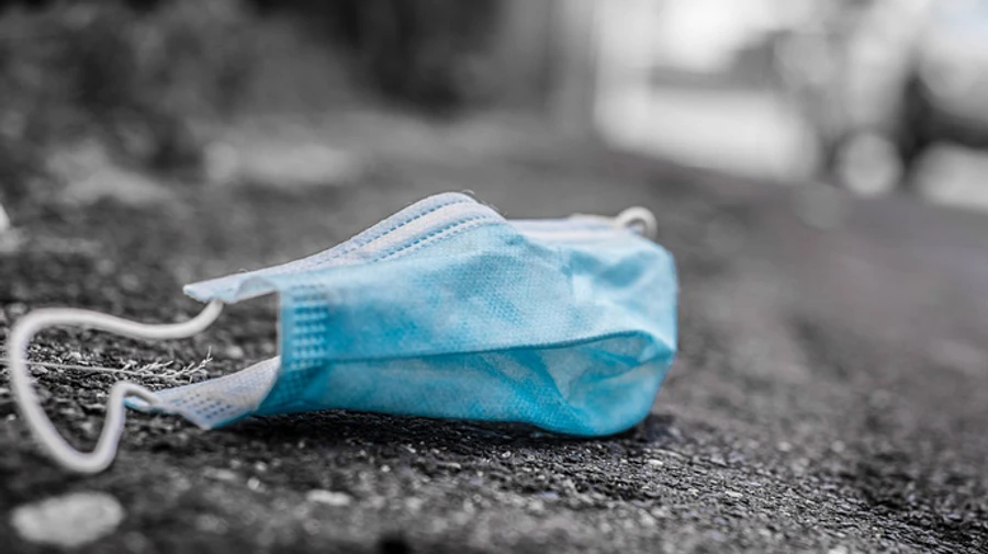 Киев и 8 областей вышли из красной зоны, еще 7 – потеряли признаки