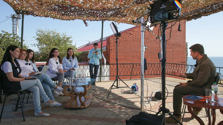 Президент про Кримську платформу: Треба бити у дзвони