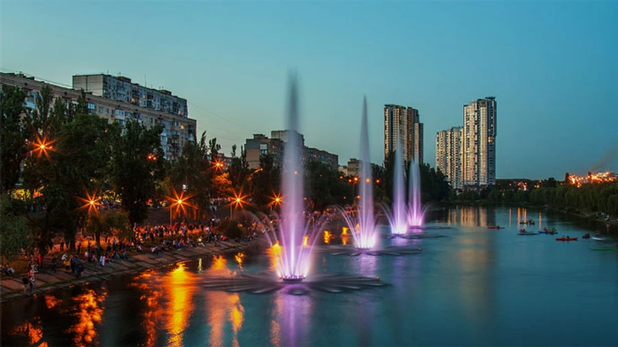 Київські фонтани увімкнуть 31 травня  