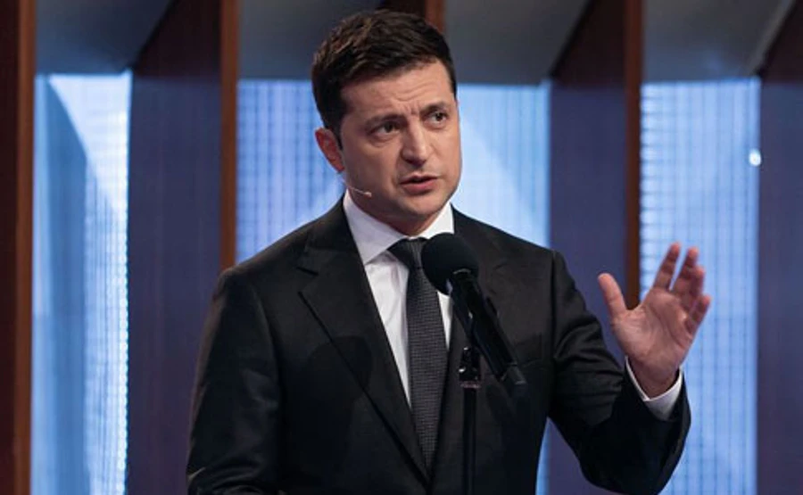 Офис президента будет судиться со Схемами