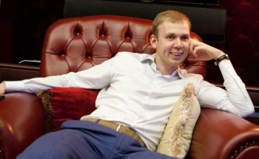 Трьом митникам і капітану оголосили підозру у справі Курченка