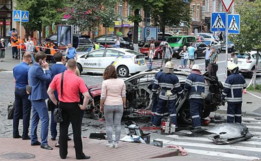 Аваков обещает разобраться с избиением мужчины, который спасал Шеремета