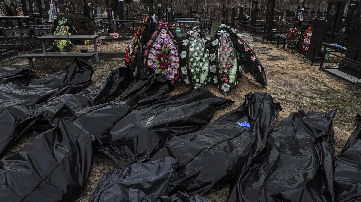 Ukraine's prosecutor general: 211 Russian soldiers suspected of atrocities in Bucha