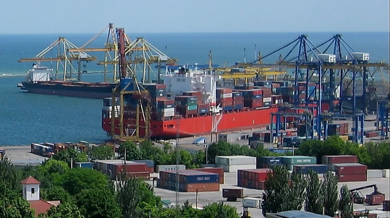 Концессионный конкурс на терминалы порта Черноморск затягивается